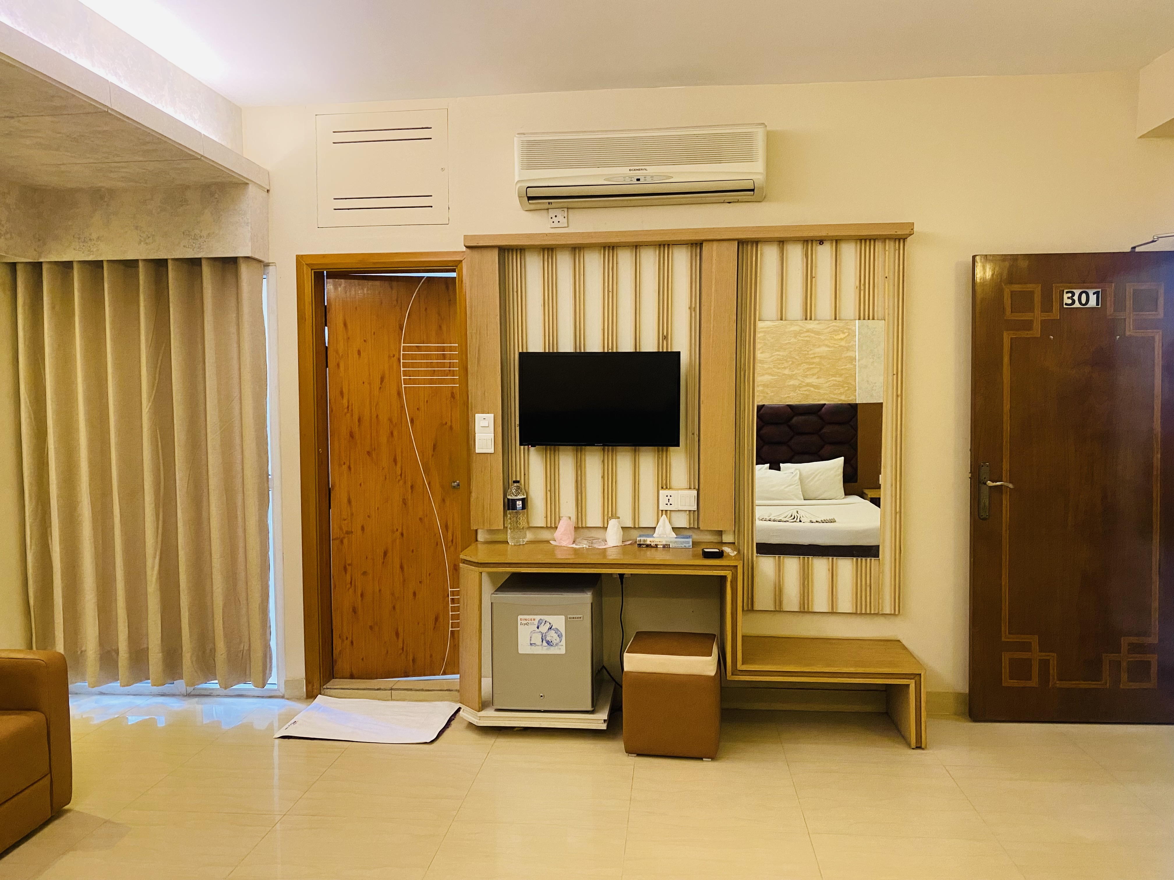 Deluxe Four Beds – view 7