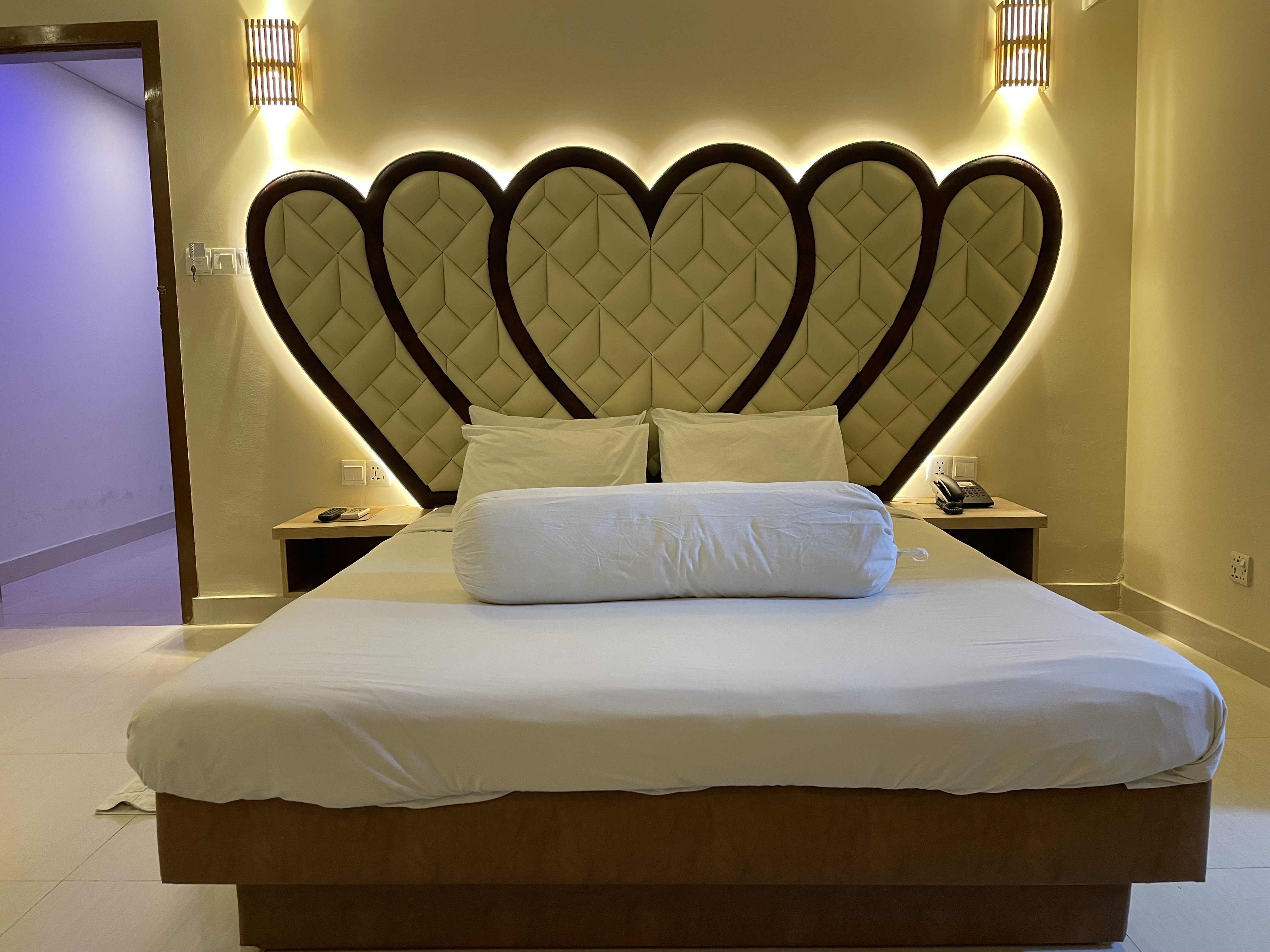 Honeymoon Room – view 4
