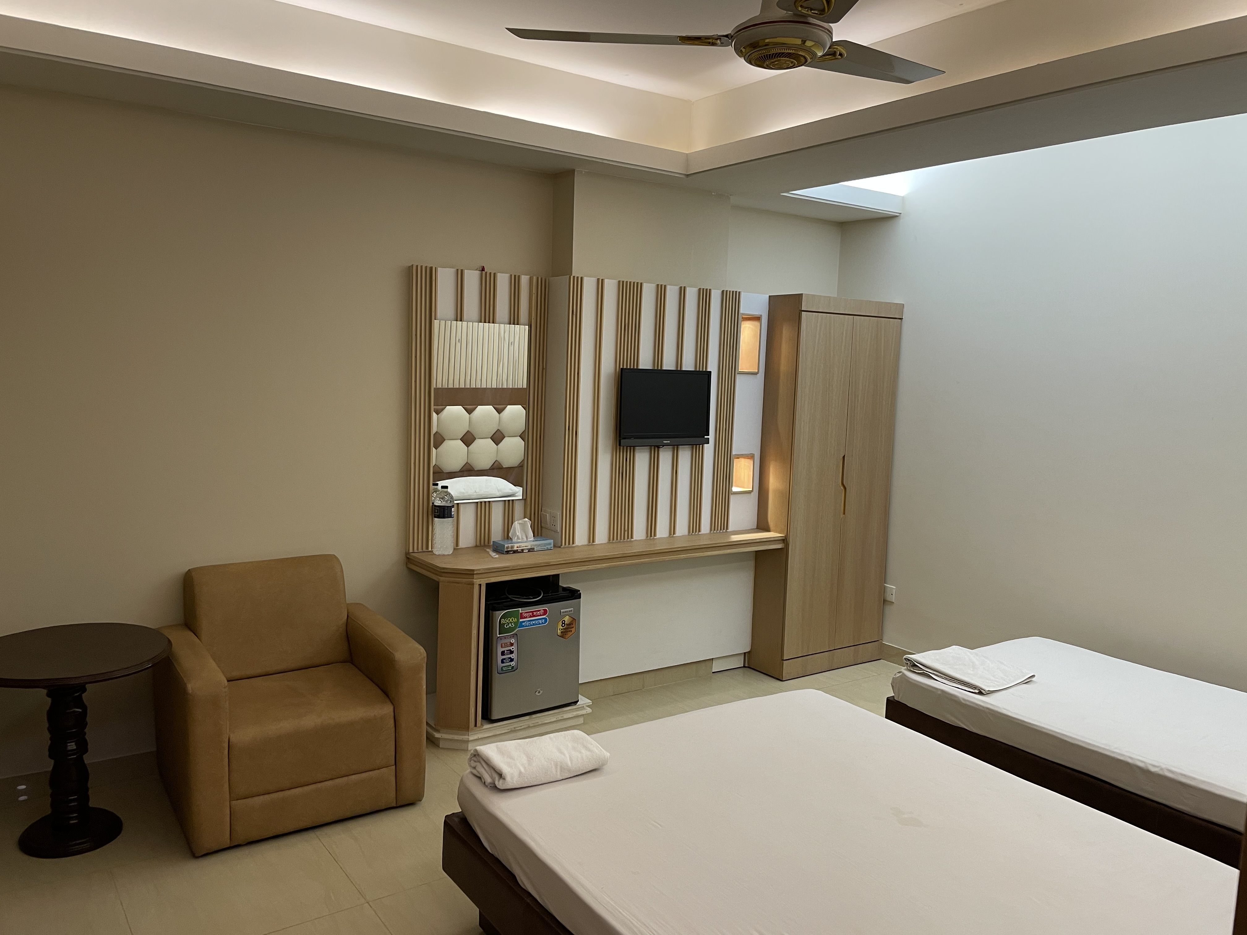 Deluxe Triple Room – view 5