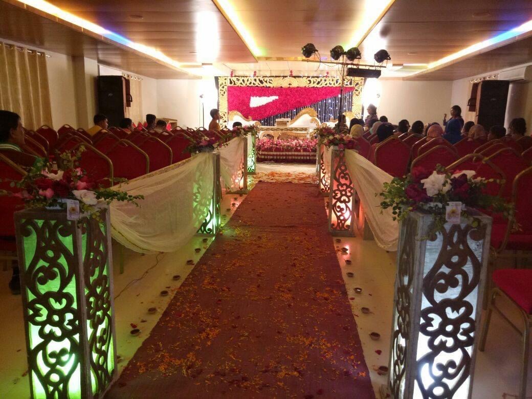 Conference & Banquet Hall
